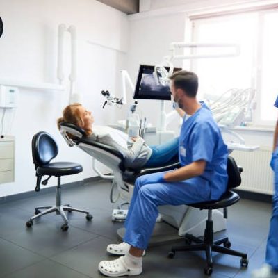 Choosing an Emergency Dentist: Key Qualities to Look For in Your Area