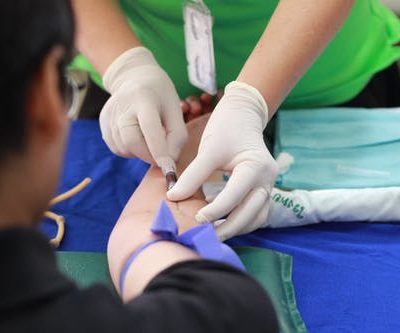 Who are the Healthcare Professionals Involved in Senior Home Care?