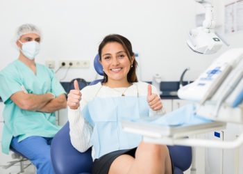 Quick and Efficient: How Emergency Dentists Handle Urgent Dental Problems