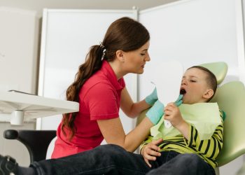 Choosing the Right Pediatric Dentist for Your Child